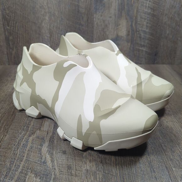 Givenchy Mens Camo Monumental Mallow Sneakers Made In Italy EU 45 US 11.5 - Picture 1 of 14